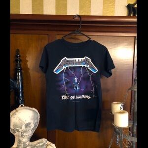 Metallica ride the lightning heavy metal band tee